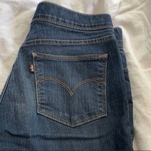 Levi’s skinny jeans